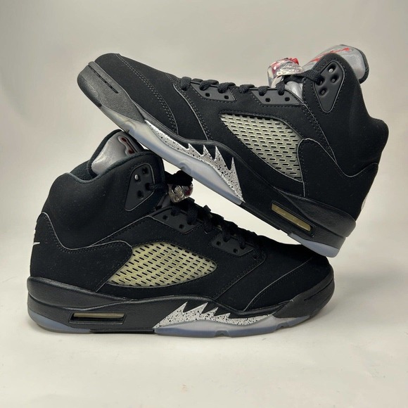 Jordan Other - Nike Air Jordan 5 Retro OG “Metallic” 2016
